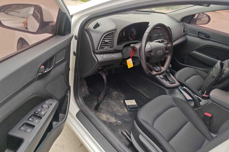 Used Hyundai Elantra (6th Generation / Lingdong) 2018 1.4T Dual-Clutch Xuan Dong · Dynamic Edition Driver Seat