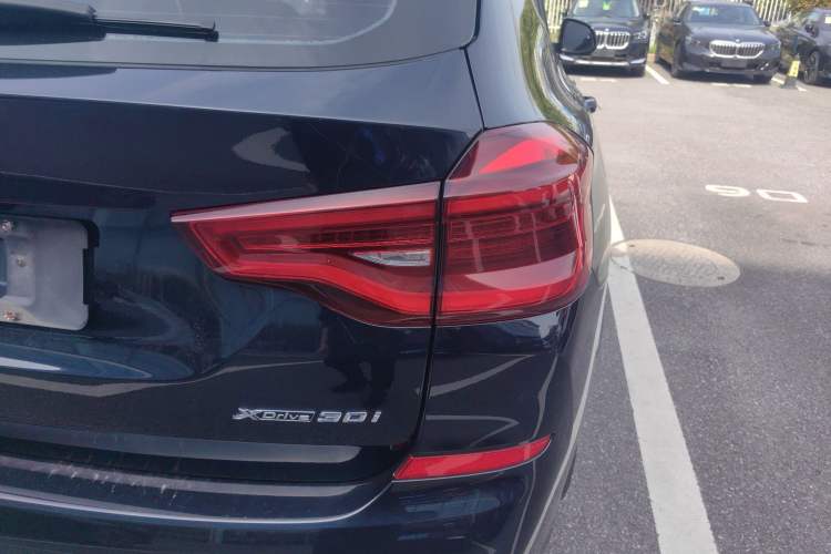 Used BMW X3 2021 xDrive30i Luxury Model with M Sport Package
