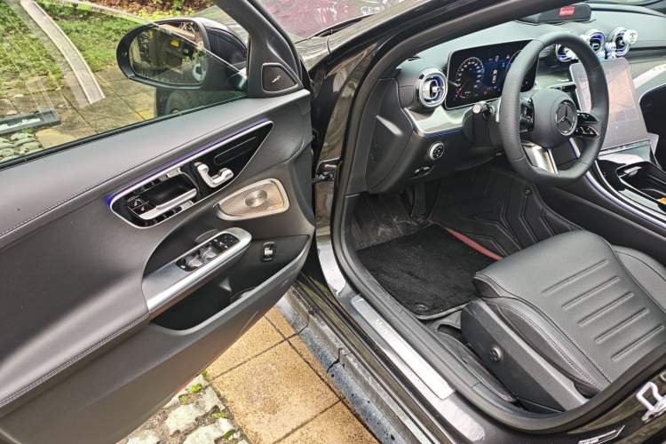 Used Mercedes-Benz C-Class 2025 Refresh C 260 L Night Edition Sports Version Driver Seat