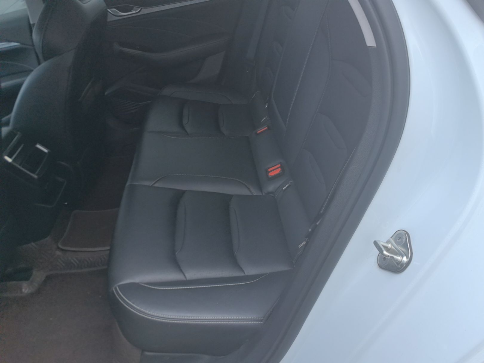 Geely Auto Preface 2021 2.0TD Elite Edition — снимка 20