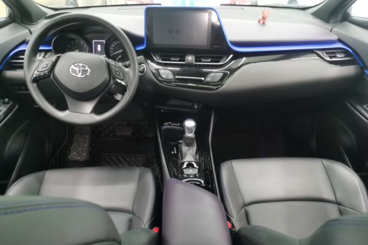 Used Toyota C-HR 2020 2.0L Leading Edition Center Console