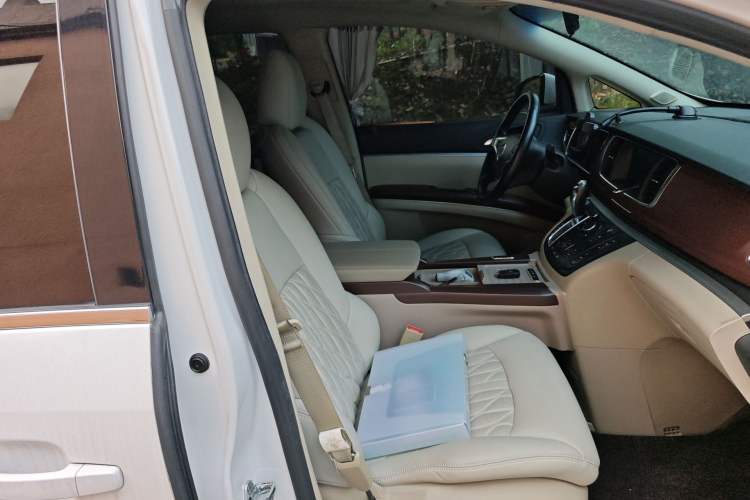 Used Buick GL8 2017 25S Comfort Version China V Standard Right Front Seat