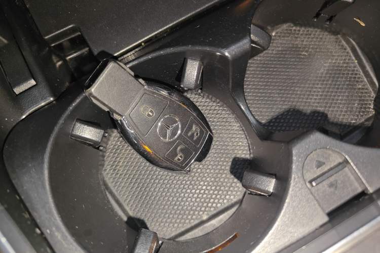 Used Mercedes-Benz C-Class 2018 C 180 L Fashion Edition Sport Version
