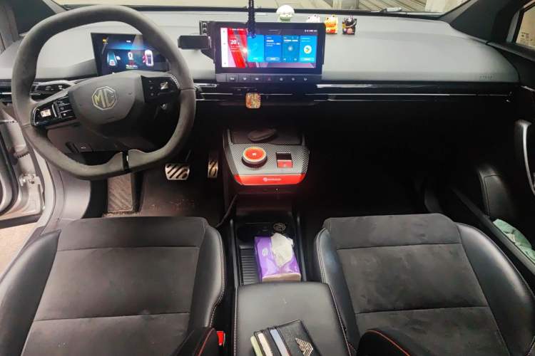 Used MG 4 EV 2022 460 km All-Wheel-Drive Performance Version
