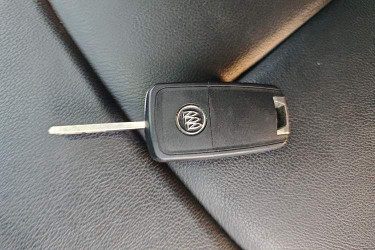 Used Buick GT 2018 18T Automatic Elite Model
