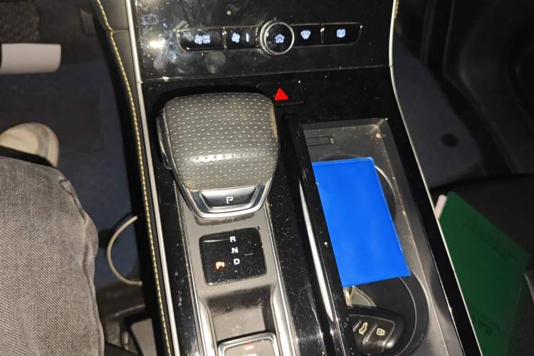 Used Roewe i6 MAX New Energy 2020 1.5T PHEV Cool & Stylish Skyroof Edition