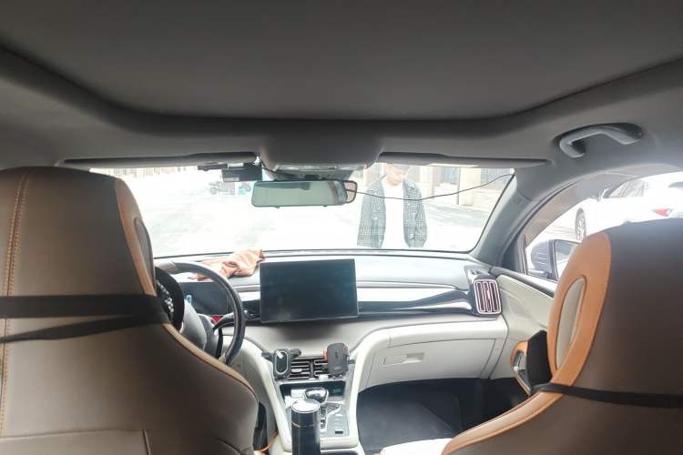 Used BYD Song Pro New Energy 2023 Champion Edition DM-i 110KM Beyond Model Headliner