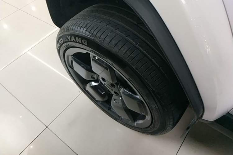 Used iCAR V23 2025 501 Four-Wheel Drive Advanced Version
