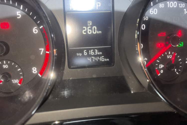 Used Volkswagen Sagitar 2017 230TSI Automatic Comfort Version
