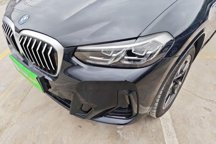 Used BMW iX3 2023 Leading Model