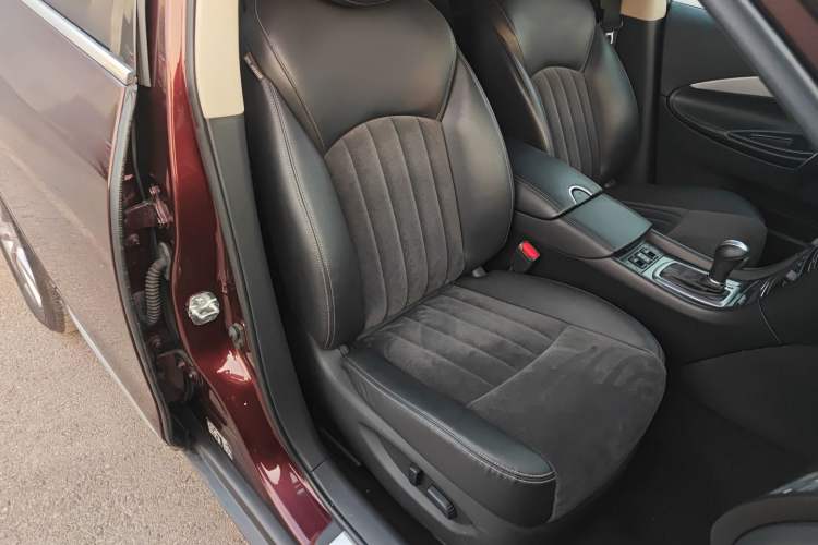 Used Infiniti QX50 2015 2.5L Comfort Edition