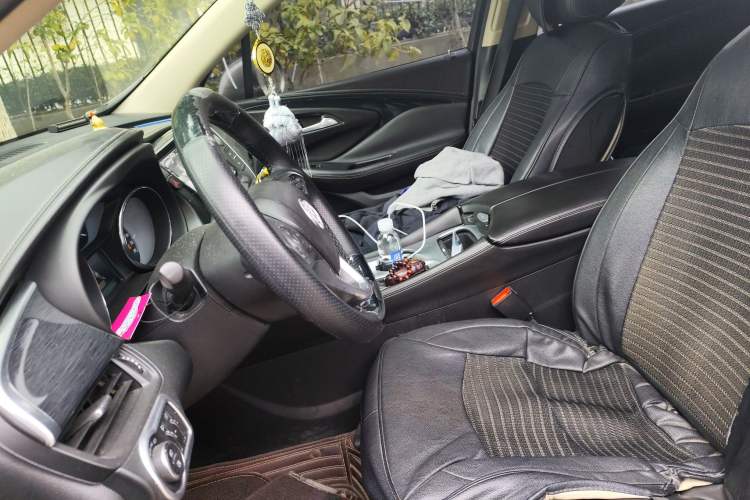 Used Buick Envision 2015 20T Two-Wheel-Drive Leading Model