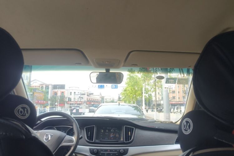 Used Baojun 730 2016 1.5L Manual Standard Version 7 Seats
