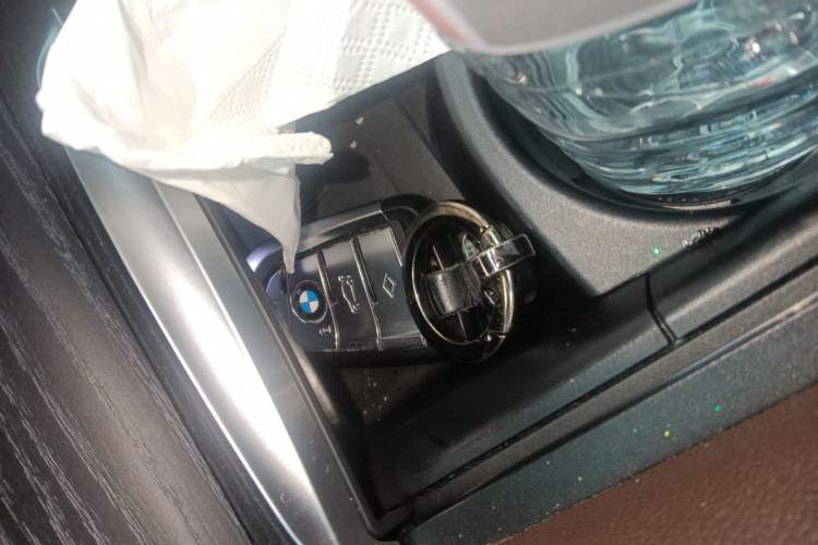 Used BMW 5 Series 2022 Restyled 530Li Luxury Edition M Sport Package
