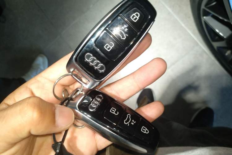 Used Audi Q7 2024 45 TFSI quattro S line Black Warrior Edition