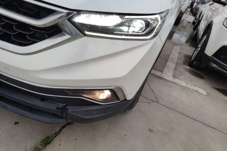 Used Dongfeng Aeolus AX7 2019 1.6T Automatic AI Navigation Model China V Standard Left Front Headlight
