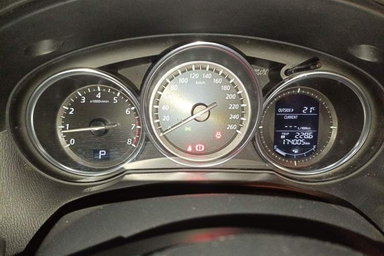 Used Mazda CX-5 2013 2.0L Automatic 4x4 Prestige Edition
