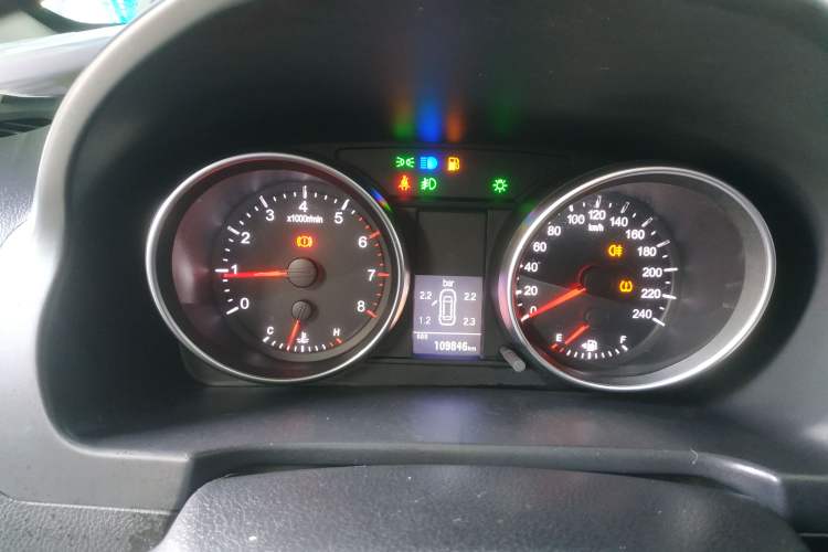 Used Haval H6 2016 Upgraded Model 1.5T Manual Two-Wheel Drive Elite Version