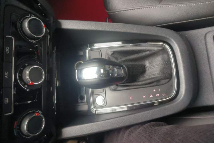 Used Volkswagen Sagitar 2018 1.6L Automatic Comfort Model