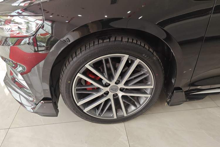 Used Geely Auto Preface 2023 1.5TD Kunlun Edition Left Front Wheel Hub