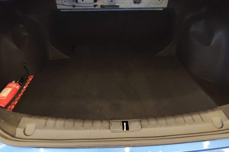 Used Geely Auto Binray 2019 200T DCT Binchi Edition Trunk