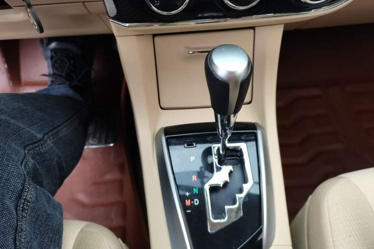 Used Toyota Corolla 2014 1.6L CVT GL-i
