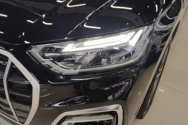 Used Audi Q5L 2022 Updated Version 45T Luxury Prestige Edition Left Front Headlight