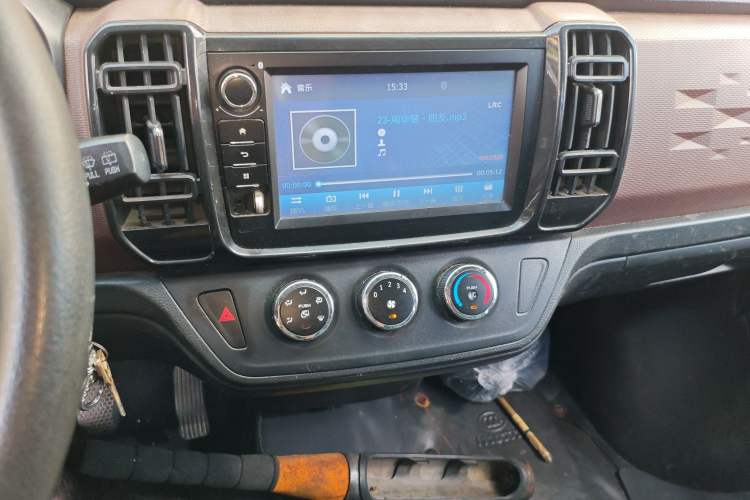 Used Dongfeng Xiaokang C56 2020 1.5L Luxury Model I DK15C Audio And AC Panel