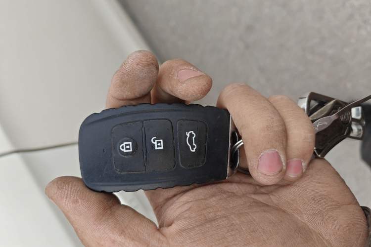 Used Bestune X40 2019 1.6L Automatic Luxury Version China V Emission Standard
