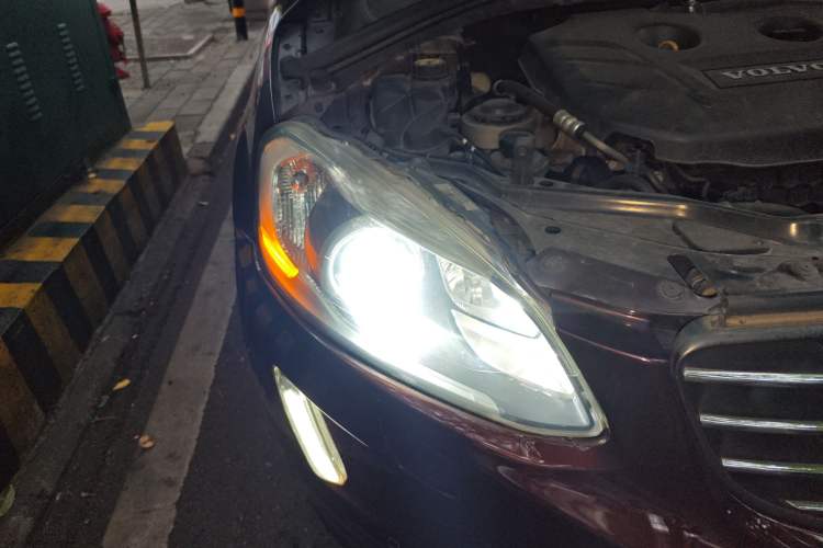 Used Volvo XC60 2014 T5 Zhiyi Edition
