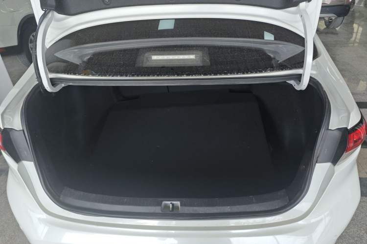 Used Toyota Levin 2021 185T CVT Luxury Edition
