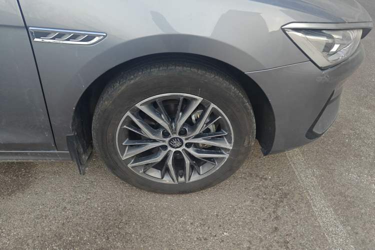 Used BYD Qin PLUS 2021 EV 500KM Luxury Model
