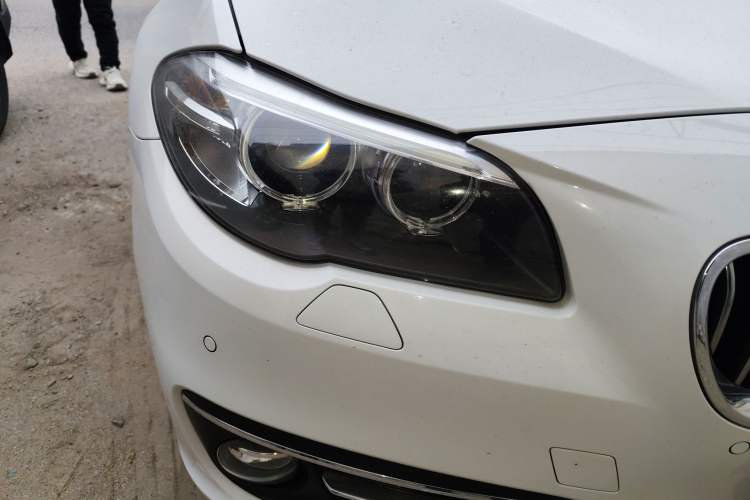 Used BMW 5 Series 2014 525Li Luxury Design Package
