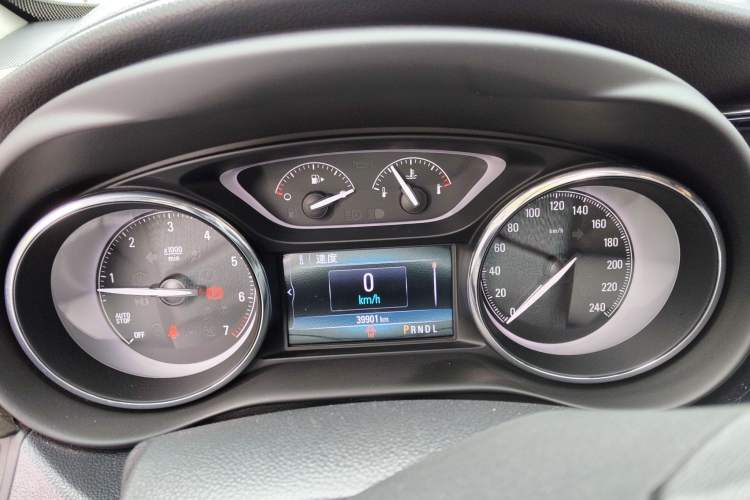 Used Buick Envision 2018 20T Two-Wheel-Drive Elite Model