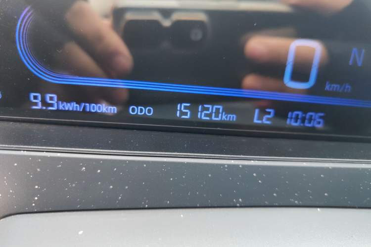 Used Geely Galaxy Panda 2025 210km Panda Rider Odometer Close Up