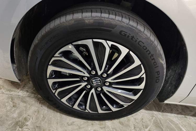 Used Buick GL8 New Energy 2025 Lu Shang Luxury Edition 7-Seater Exterior 4