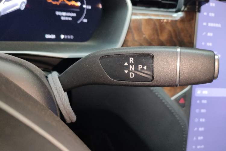 Used Tesla Model S 2019 Standard Range Version