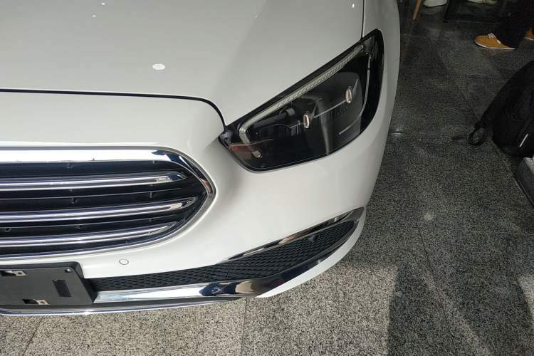 Used Mercedes-Benz E-Class 2023 E 260 L