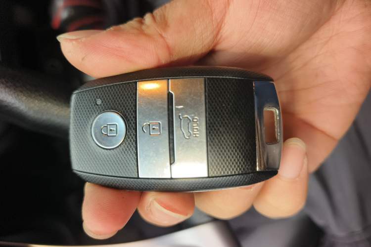 Used Kia KX3 2017 1.6L Automatic Aoya Version Vehicle Key