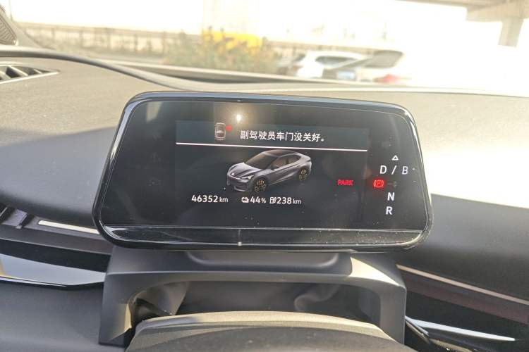 Used Volkswagen ID.UNYX 2024 Pro Long-Range Version