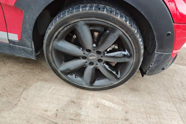 Used MINI Clubman 2022 Updated 1.5T COOPER Right Front Wheel Hub