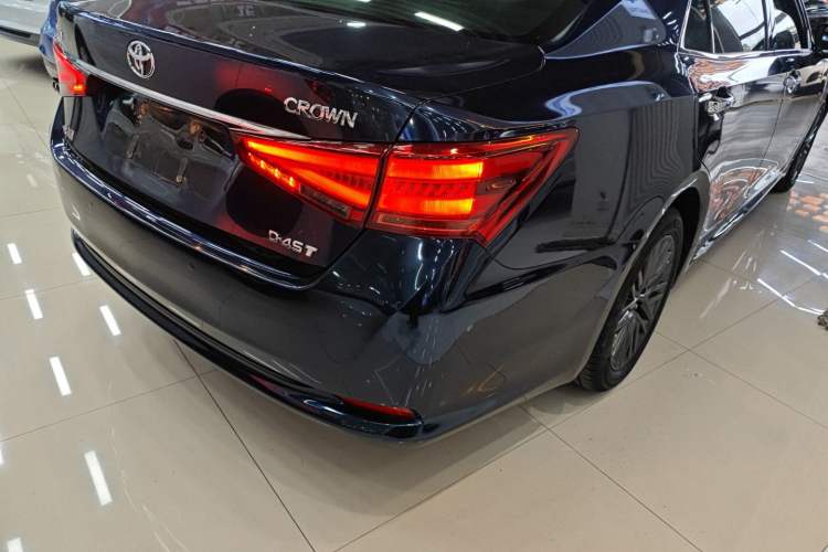 Used Toyota Crown 2017 2.0T Sport Edition