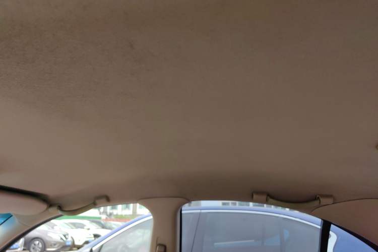 Used Nissan Lannia 2004 Zhizun 2.0L Automatic Comfort Model Headliner