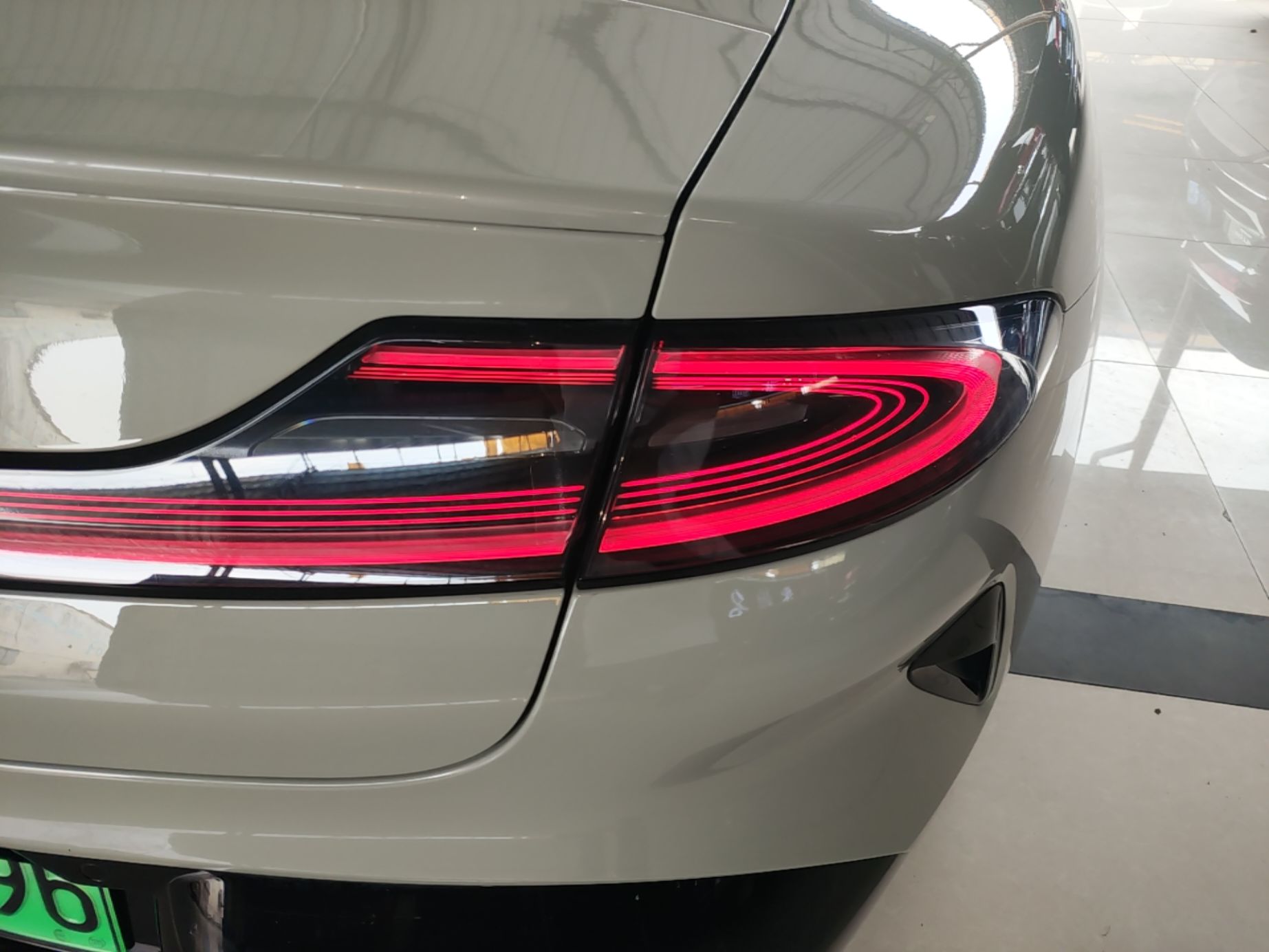 Xiaomi Auto SU7 2024 Rear-Drive Long-Range Intelligent Driving Version — снимка 9