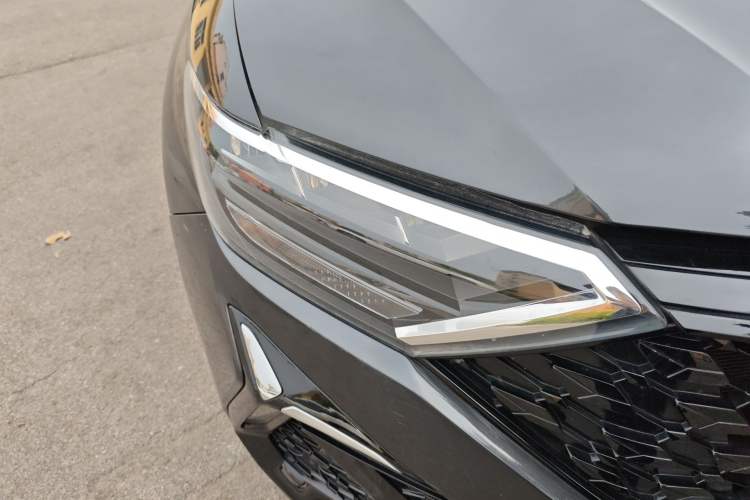 Used Jetta VS5 2022 280TSI Manual Advanced Trim
