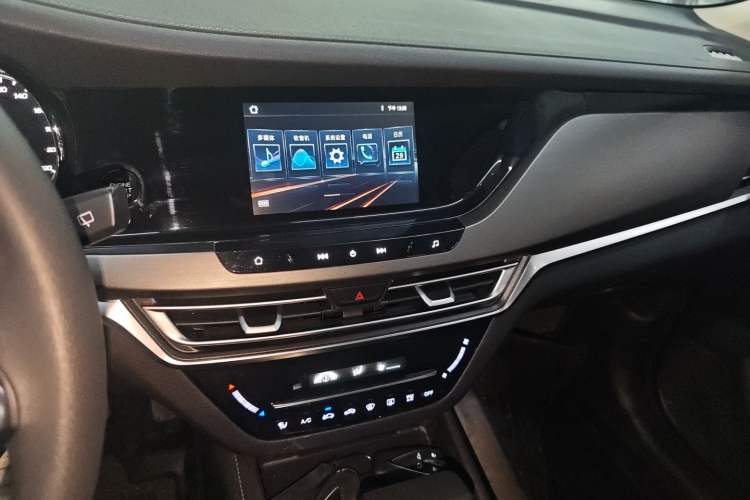 Used Changan CS35PLUS 2022 1.6L CVT Elite Edition
