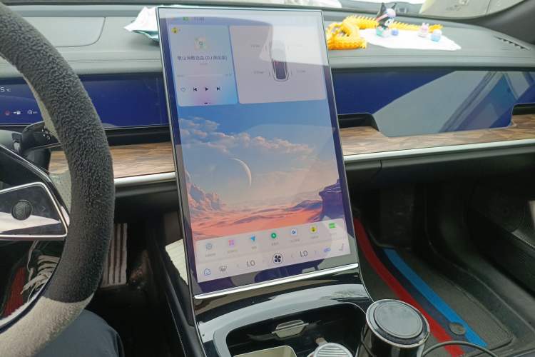 Used NETA S 2022 Extended-Range Version 1160 km Range Rear-Wheel-Drive Compact Edition