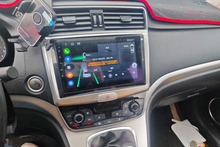 Used Haval M6 2019 1.5T Manual Two-Wheel Drive Elite Version China VI Standard