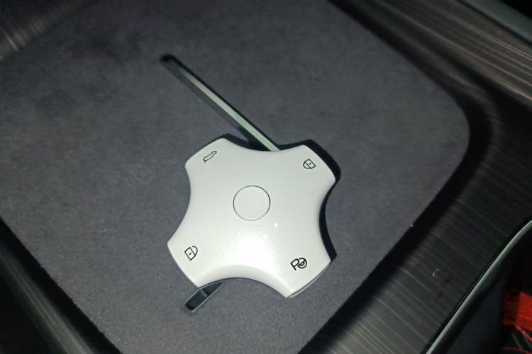 Used Dongfeng eπ eπ007 2026 Model 007+ Pure-Electric 565 Ultra+ All-Wheel-Drive LiDAR Edition