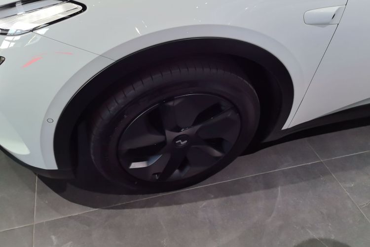 Used ONVO L60 2024 60 kWh Rear-Drive Version